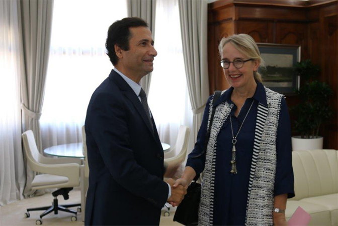 El Sr. BENCHAABOUN recibe a la Sra. Hélène LE GAL, nueva embajadora de Francia en Marruecos