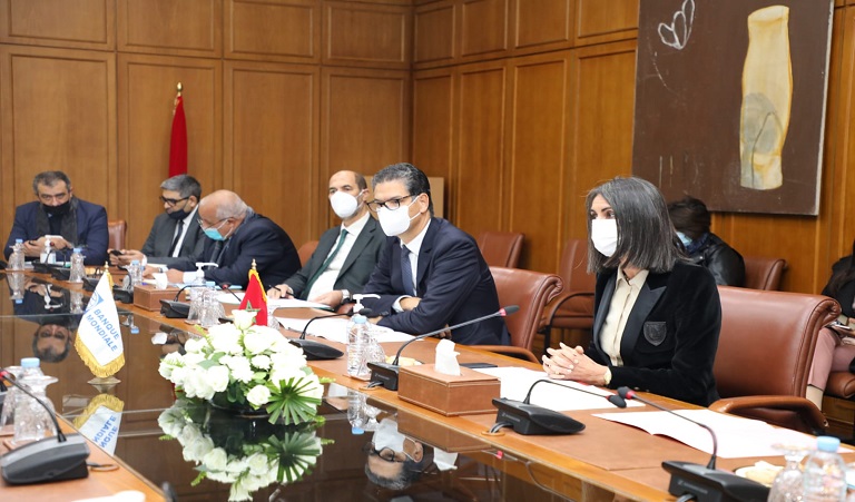 Sesión de trabajo entre la Sra. Ministra de Economía y Finanzas y el Sr. Ferid BELHAJ, Vicepresidente para la región MENA del Banco Mundial