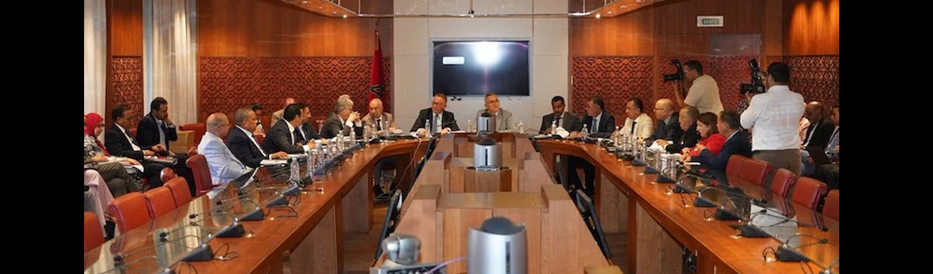 The House of Representatives Public Finance Control and Governance Committee adopts by majority the settlement bill No. 04.26 for the 2024 budget year.