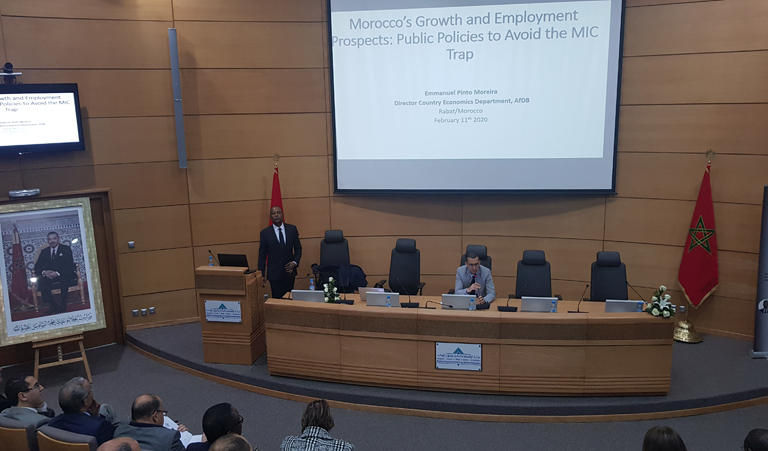 Conférence: Croissance économique et perspectives d’emploi au Maroc : les politiques publiques pour éviter la trappe à revenu intermédiaire 