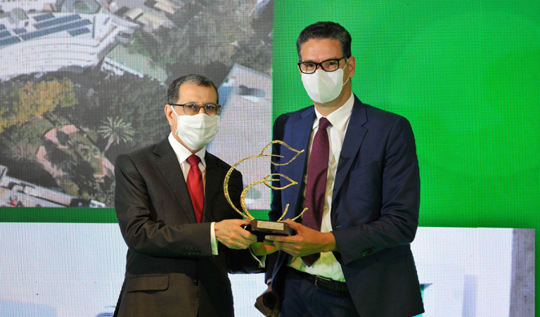 Awarding the Ministry of Economy, Finance and Administration Reform Department of Economy and Finance - with the Hassan II Prize for the Environment in the category of "Optimal Management in Sustainable Development" for the year of 2021