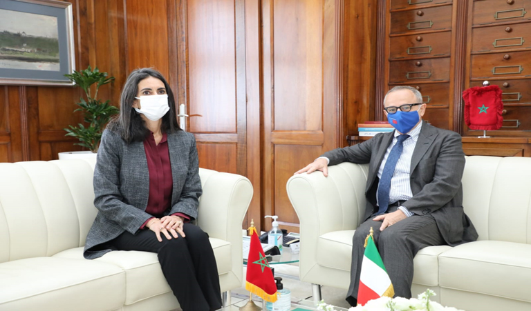 Entrevista de la Sra. Nadia FETTAH, Ministra de Economía y Finanzas con el Sr.  Armando BARUCCO, Embajador Plenipotenciario y Extraordinario de Italia en Marruecos 