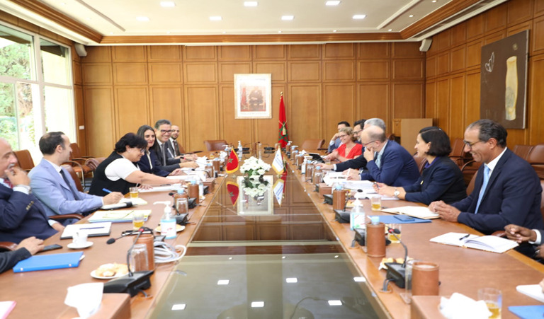 Madame la Ministre de l’Economie et des Finances accorde une entrevue à monsieur Ferid BELHAJ, Vice-président pour la région MENA à la Banque mondiale 