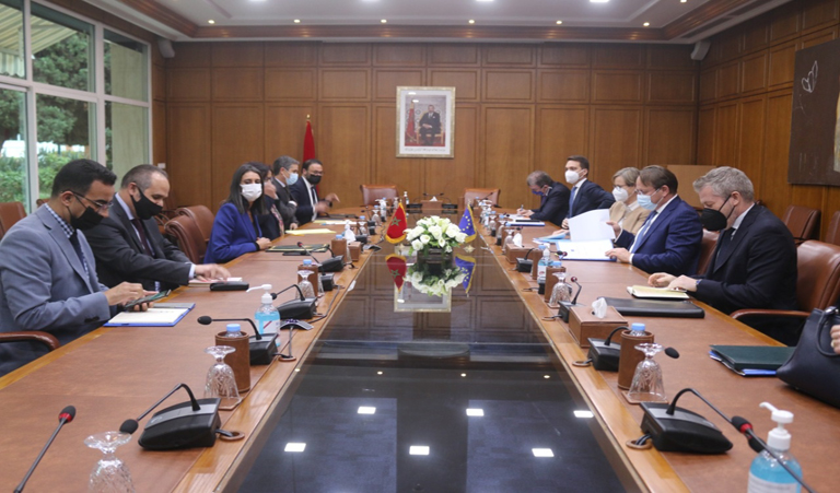 Meeting of Mrs. Nadia FETTAH, Minister of Economy and Finance with Mr. Oliver VARHELYI - European Commissioner for Neighborhood and Enlargement