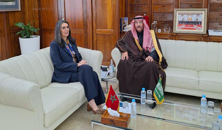 La Ministra de Economía y Finanzas recibe a Su Excelencia Embajador Extraordinario y Plenipotenciario del Reino de Arabia Saudita en Marruecos, Dr. Sami bin Abdullah bin Othman Al-Saleh